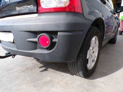 Foto 2ª: Paragolpes Trasero Ssangyong Actyon D20DT (2007)