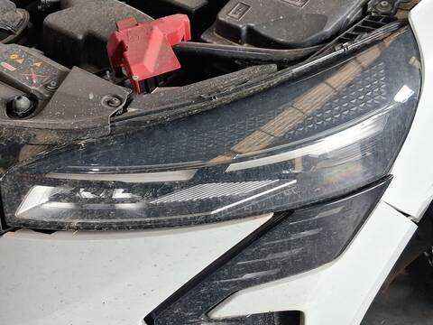 Faro Izquierdo Renault Clio 1.5 BLUE DCI 100 B7AD) 101CV 74KW