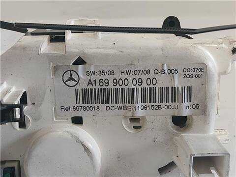 Foto 3ª: Mando Calefacción A. A. Mercedes Clase A 140 2.0 A 180 CDI 169.007) 109CV 80KW [OM 640.940] (2011)
