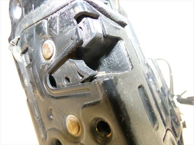 Foto 2ª: Cerradura Puerta Delantera Izquierda Skoda Fabia 1.2 G 2007-2010 [CHF] (2010)
