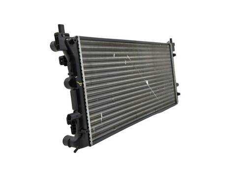 Foto 2ª: Radiador Motor Volkswagen Polo ADVANCE BMT 75CV [CUSA] (2014)