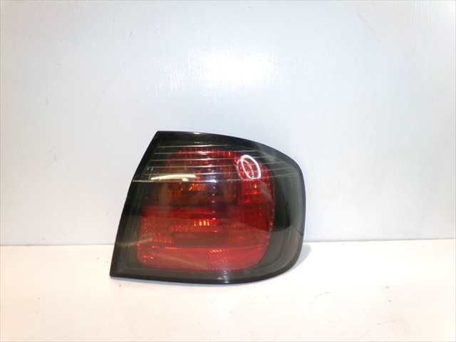 Foto 1ª: Piloto Trasero Derecho Nissan Primera 1.6 G P11,1999-2002 [QG16] (2002)