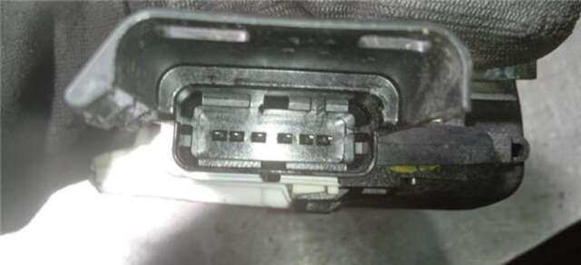 Foto 3ª: Cerradura Puerta Delantera Izquierda Citroen C3 1.0 ATTRACTION [1.0 LTR. - 50 KW VTI] [ZM01]
