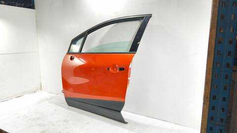 Foto 3ª: Puerta Delantera Izquierda Renault Captur 1.5 DCI DIESEL FAP 90CV [K9K628] (2013)