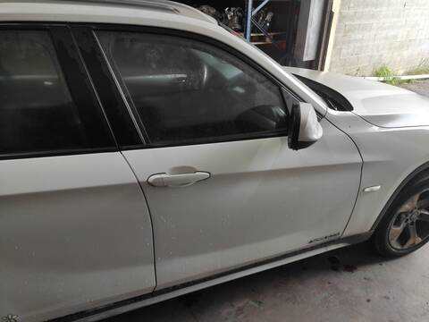 Foto 1ª: Puerta Delantera Derecha Bmw X1 2.0 D E84) 177CV 130KW N47D20C (2010)