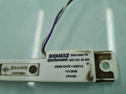 Foto 2ª: Antena Renault Captur DYNAMIQUE 90CV 66KW [K9K608] (2014)