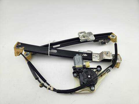 Foto 3ª: Elevalunas Eléctrico Delantero Derecho Seat Leon I-TECH 150CV 110KW [CKFC] (2015)