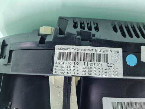 Foto 3ª: Cuadro de Instrumentos Mercedes Clase C 160 220 T CDI 204.208) 170CV 125KW FAMILIAR [OM646811] (2008)