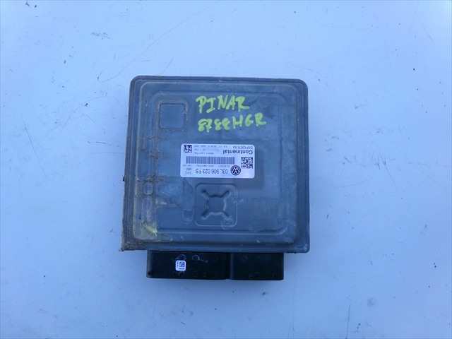 Foto 1ª: Centralita Motor ECU Volkswagen Passat 1.6 TDI 2010-2015 [CAY] (2011)