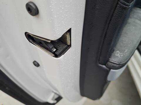 Cerradura Puerta Delantera Izquierda Bmw Serie 3 315 330D COUPE 245CV 180KW