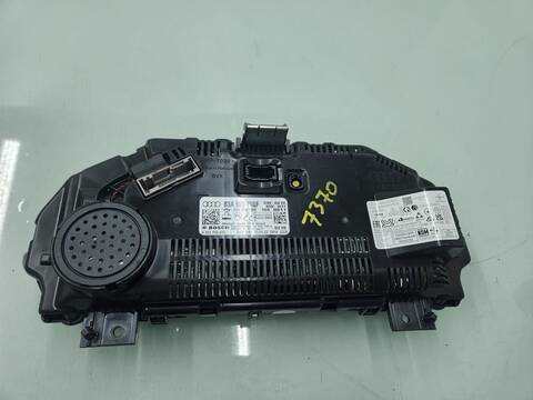 Foto 2ª: Cuadro de Instrumentos Audi Q3 35 TDI 150CV 110KW [DTSB] (2022)