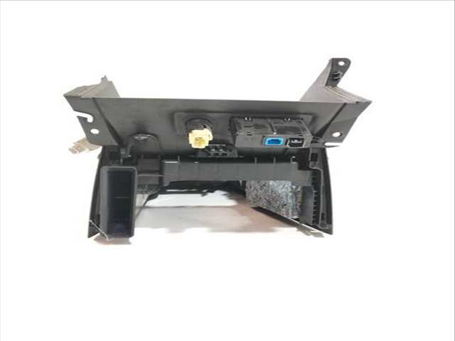 Foto 3ª: Consola Central Renault Megane 1.2 TCE ENERGY 132CV (2015)