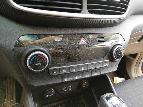 Mando Climatizador Hyundai Tucson D4FE