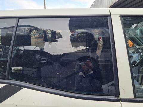 Luna Delantera Derecha Nissan Terrano 2.7 TDI 4WD 125CV 92KW