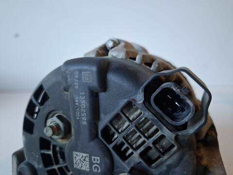 Foto 3ª: Alternador Opel Astra COSMO 1.6 16V 116CV (2009)
