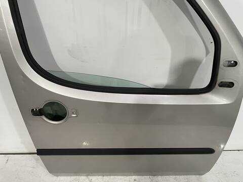 Foto 2ª: Puerta Delantera Derecha Fiat Doblo 1.9 D ACTIVE 05.2004 ) 63CV 46KW [223A6000] (2004)
