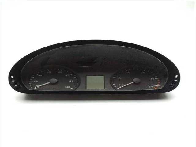 Foto 2ª: Cuadro de Instrumentos Mercedes Vito 109 CDI 639.701 639.703 639.705) (2003)