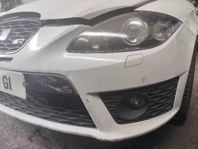 Foto 3ª: Paragolpes Delantero Seat Leon 2.0 TFSI CUPRA [CDL] (2011)