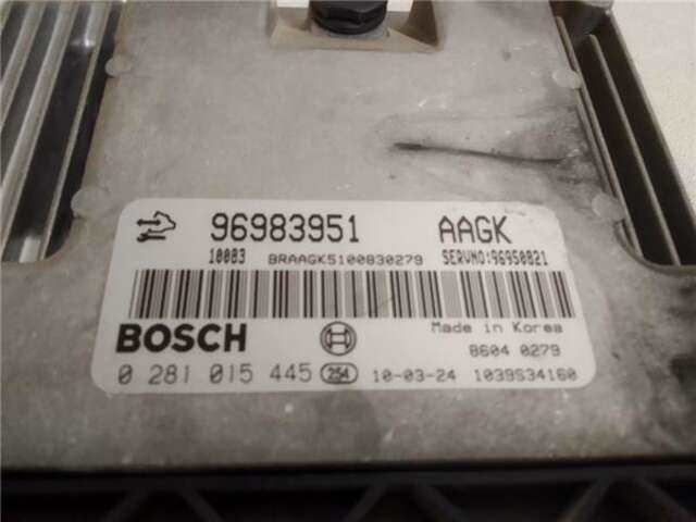 Foto 3ª: Centralita Motor ECU Chevrolet Cruze 2.0 LS [2.0 LTR. - 92 KW DIESEL CAT] [Z 20 S1]