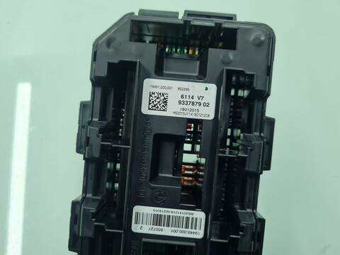 Foto 3ª: Caja Reles Fusibles Bmw Serie 1 114 116D 116CV 85KW [N47D20C] (2015)