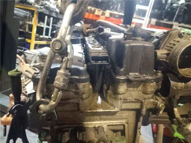 Foto 2ª: Culata Citroen C4 1.4 16V [KFU (ET3J4)]