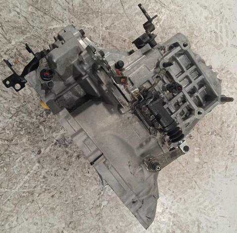 Foto 2ª: Caja Cambios Hyundai Elantra 2.0 CRDI CAT 113CV 83KW (2003)