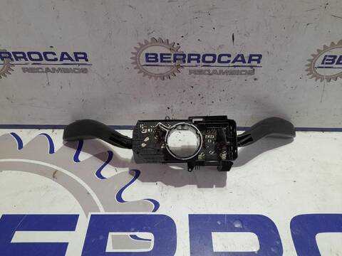 Foto 2ª: Mando Multifuncion Volkswagen Polo 1.2 54CV [AWY] (2001)