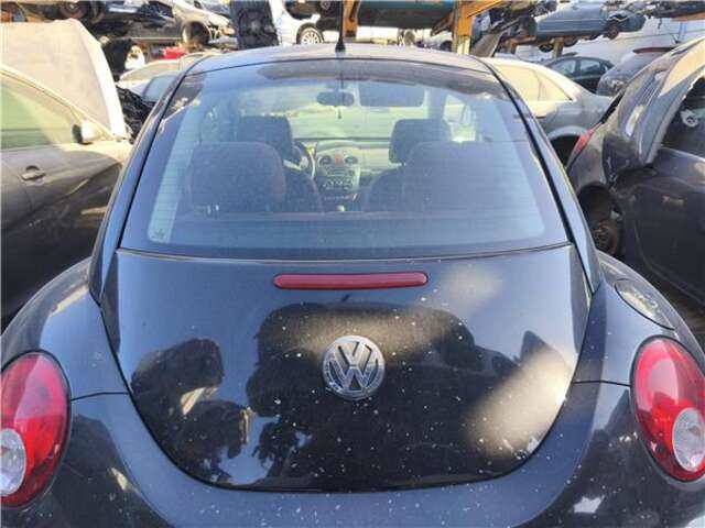 Portón Volkswagen New Beetle 1.6 [1.6 LTR. - 75 KW]