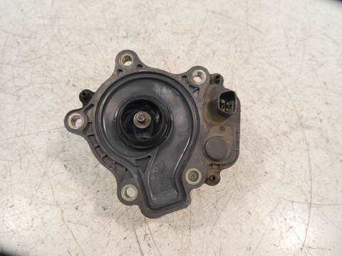 Foto 1ª: Bomba de Agua Toyota Prius 2ZR-FXE 136 CV 100KW (2013)