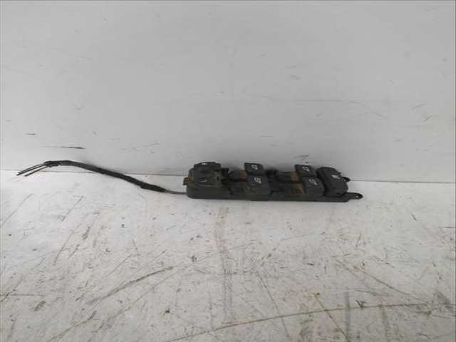 Foto 2ª: Botonera Elevalunas Land Rover Freelander 2.2 TD4 4X4 160CV [224DT(DW12BTED4) DW12BTED4] (2006)