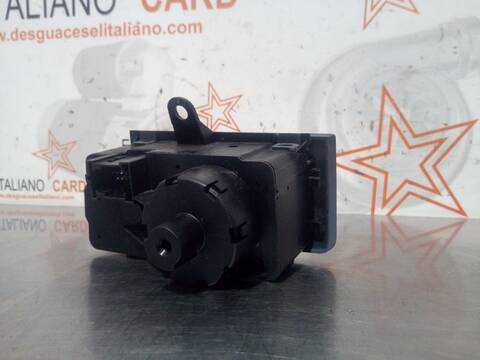 Foto 3ª: Mando Luces Mercedes Clase E 180 E 320 4-MATIC 211.082) BERLINA 224CV 165KW [M112954] (2004)