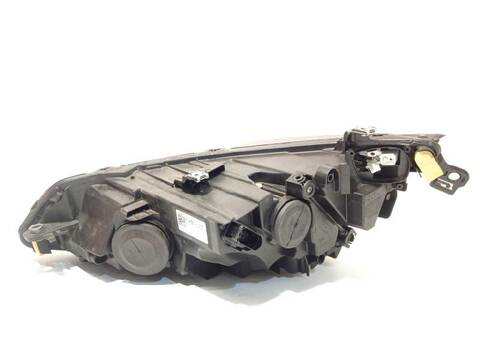 Foto 3ª: Faro Derecho Volkswagen Golf STYLE 131CV 96KW (2020)