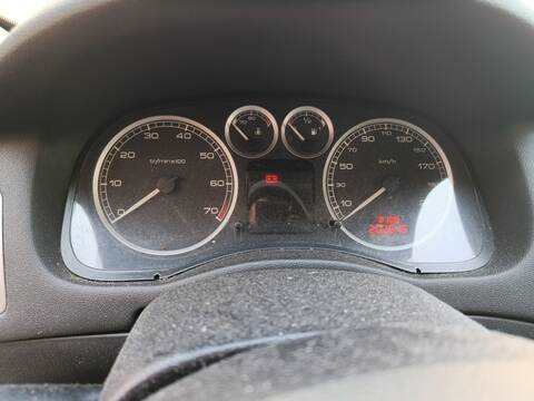 Foto 1ª: Cuadro de Instrumentos Peugeot 307 NFU (2001)