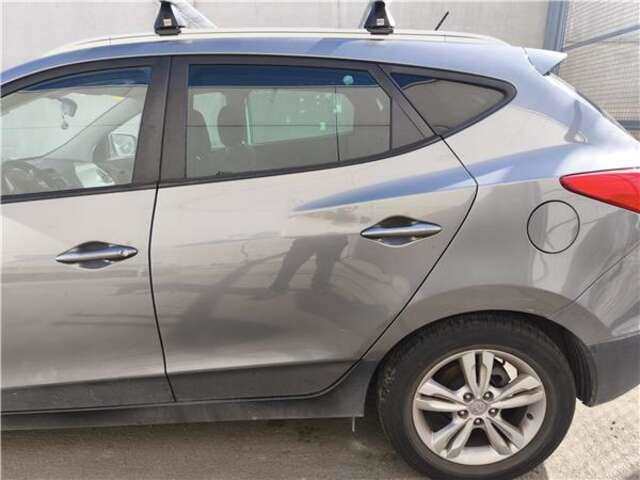 Puerta Trasera Izquierda Hyundai ix35 1.7 COMFORT 2WD [1.7 LTR. - 85 KW CRDI CAT]