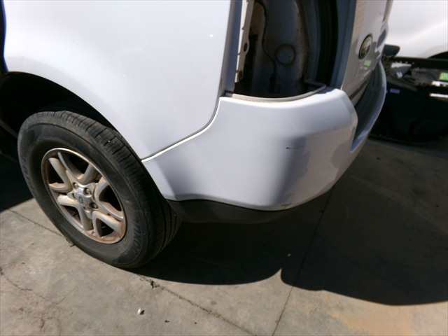 Foto 3ª: Paragolpes Trasero Land Rover Freelander 2.2 D 2007-2014 [224DT] (2012)