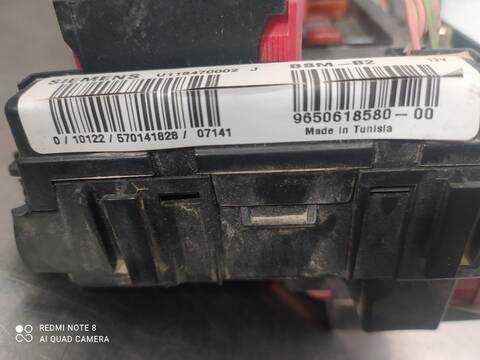 Foto 3ª: Caja Reles Fusibles Citroen Berlingo XTR 1 6 HDI 92 90CV 66KW [9HX] (2007)