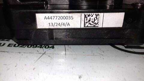 Foto 3ª: Cerradura Puerta Delantera Izquierda Mercedes Vito 1.6 CDI CAT 114CV 84KW (2014)