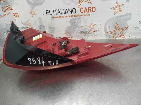 Foto 4ª: Piloto Trasero Derecho Kia Sportage EMOTION 4X2 116CV 85KW [D4FD] (2013)