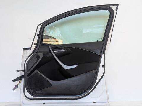 Foto 2ª: Puerta Delantera Derecha Opel Astra B16DTL (2015)