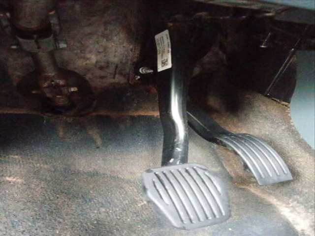 Foto 1ª: Pedal Freno Ford C Max 1.6 TDCI 115CV 85KW II DXA/CB7 DXA/CEU) [T1DA,T1DB] (2012)