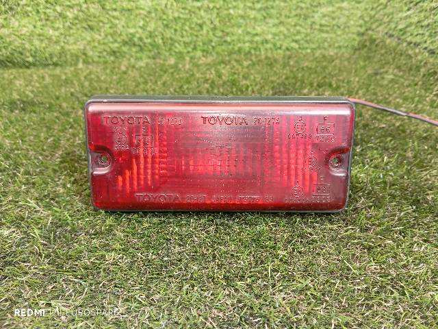 Faro Antiniebla Trasero Derecho Toyota Rav4 2.0 G 3P SXA10