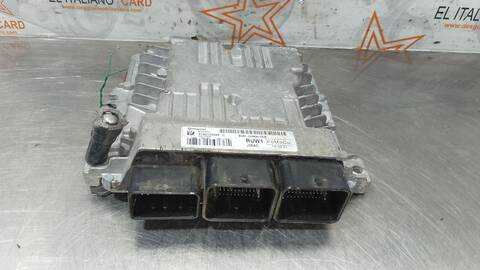 Foto 1ª: Centralita Motor ECU Ford Focus TITANIUM 116CV 85KW [T1DA] (2014)