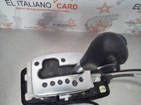 Foto 4ª: Palanca de Cambio Audi A4 2.0 TDI 16V 103KW) BERLINA 140CV [BLB] (2006)