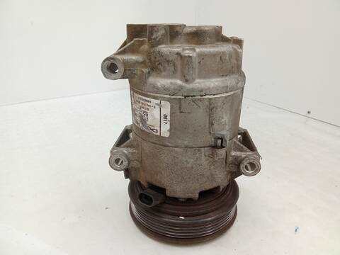 Foto 2ª: Compresor Aire Acondicionado Renault Megane 1.5 DCI BM0F BM0T BM2B CM0F CM0T) 82CV 60KW II BM0/1_ CM0/1_) [K9K 722] (2004)
