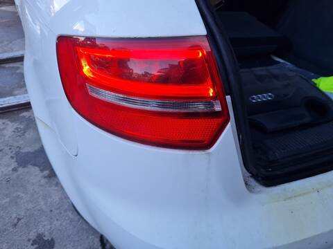 Piloto Trasero Izquierdo Audi A3 2.0 TDI S LINE 103KW) 140CV