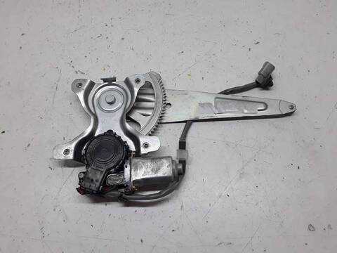 Elevalunas Manual Trasero Derecho Toyota Land Cruiser TD 50 ANIVERSARIO 204CV 150KW