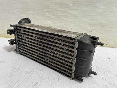 Foto 3ª: Intercooler Peugeot 308 ENVY 112CV 82KW [9HR (DV6C)] (2011)