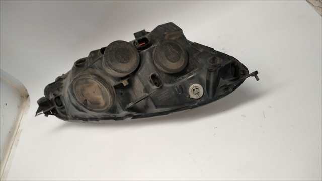 Foto 3ª: Faro Izquierdo Citroen C4 2.0 HDI PICASSO [RHJ] (2008)