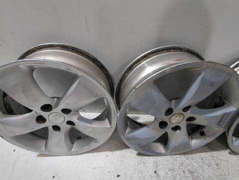 Foto 2ª: Juego LLantas Kia Carens 2.0 CRDI 140 140CV [D4EA] (2006)