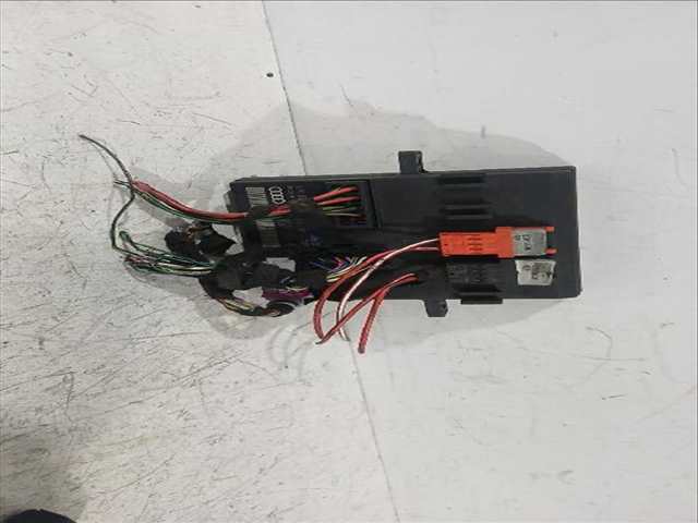 Centralita Motor ECU Audi A4 1.9 TDI 130CV